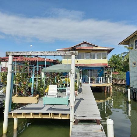 보카스 타운 Urania House 빌라 외부 사진